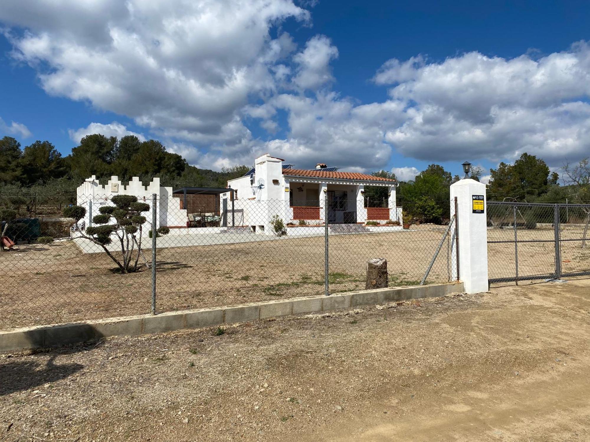 Lo Tros Villa Botarell Exterior photo